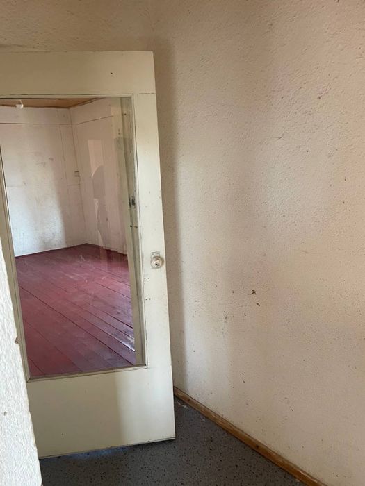 Ангрен  Чинниобод йер уй-ховли сотилади 12 соток