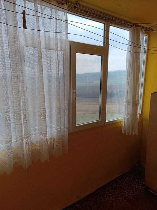Продава се апартамент в жк "Орел"