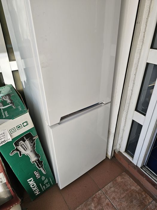 Combina frigorifica Hainer Amanet Canta