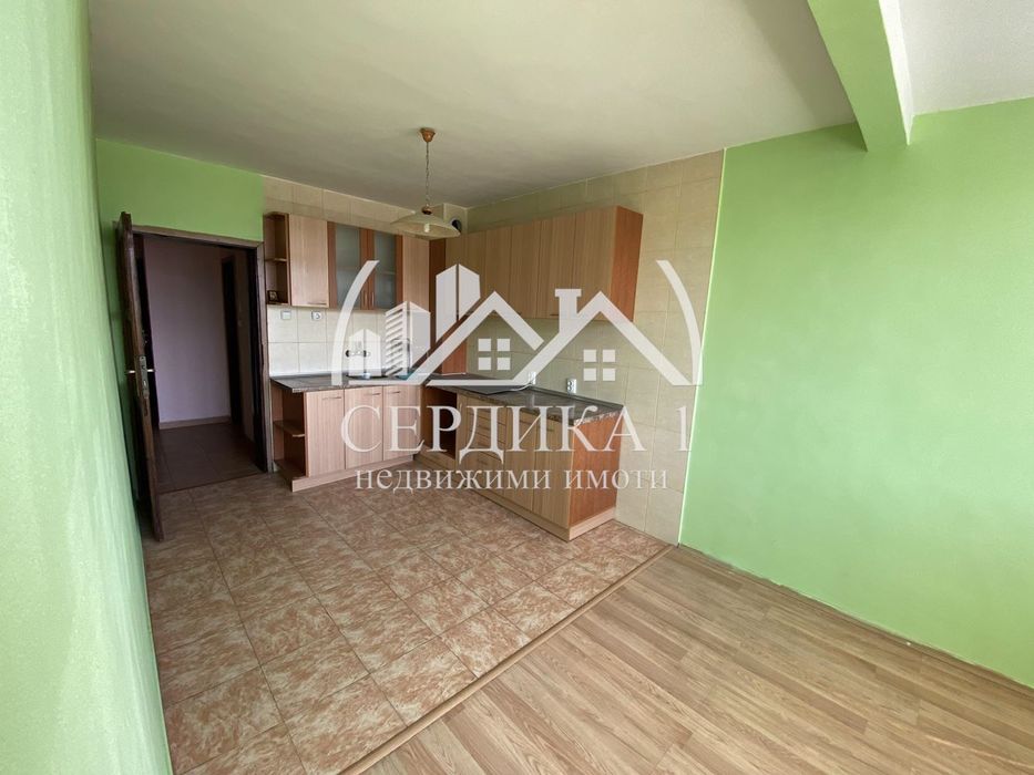 Продава се Къща в с. Изгрев, Област Благоевград - 330 кв.м за 576 €/кв.м - Снимка #8