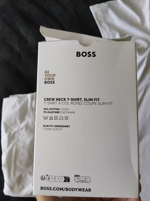 BOSS set 2 tricouri bărbătești slim fit albe cu logo mic pe braț mărimea L noi originale