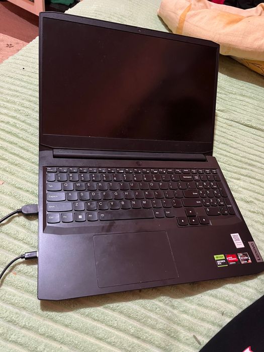 Laptop gaming lenevo ideapad3