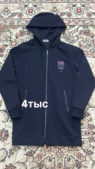 Продам кофты на мальчика