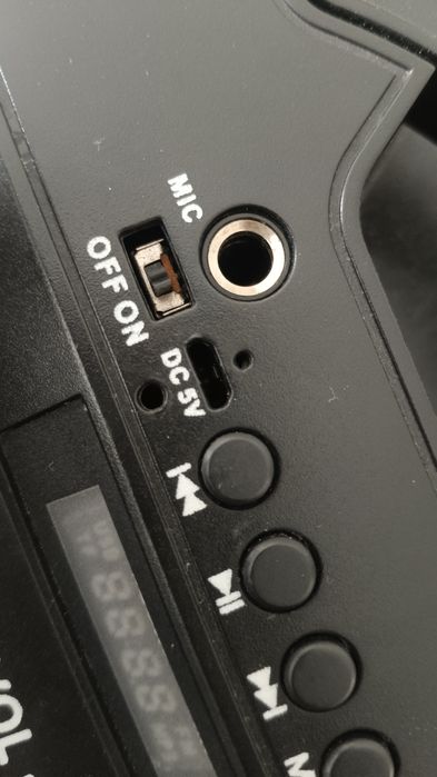 Блютуз Колонка .