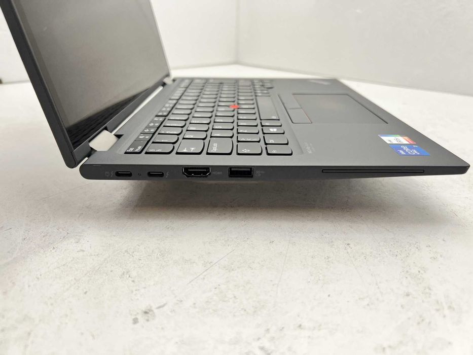 реновиран лаптоп Lenovo ThinkPad X13 Yoga Gen 2 13.3" touch i7-1185G7 16GB 1020GB с гаранция