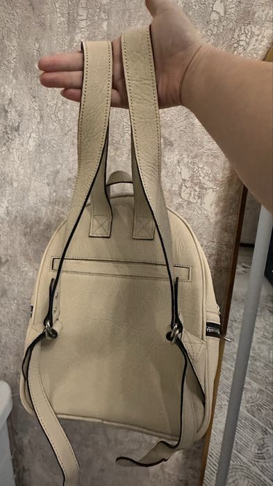 Сумка/рюкзак новая экокожа