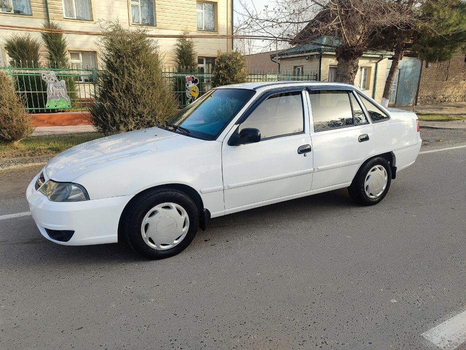 Ideal holatdagi avtomobil, arzon narxda