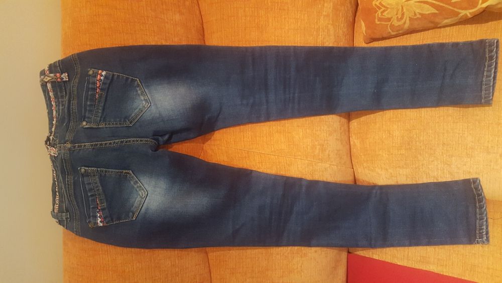 Дънки момиче size 27