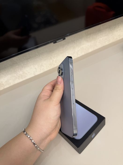 Продам iPhone 13 Pro, 256 GB