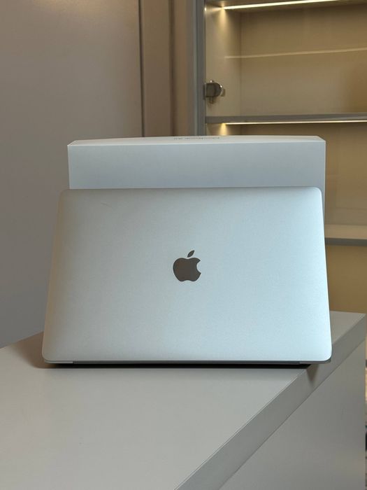 MacBook Air 13 2020 M1 87% | т79567