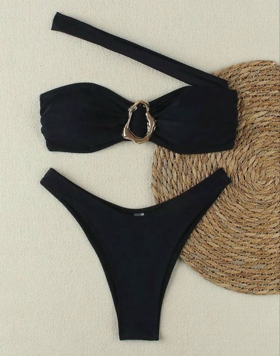 Бански костюм тренд