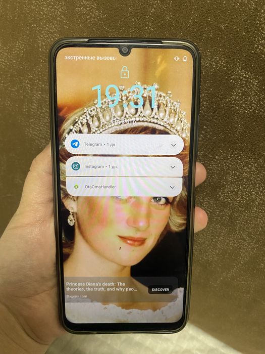 Продам телефон Realmi note 50