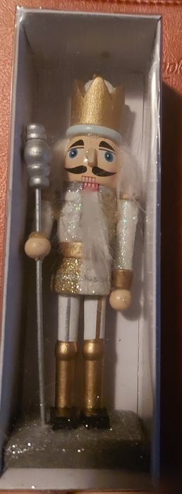 Статуэтка Щелкунчик