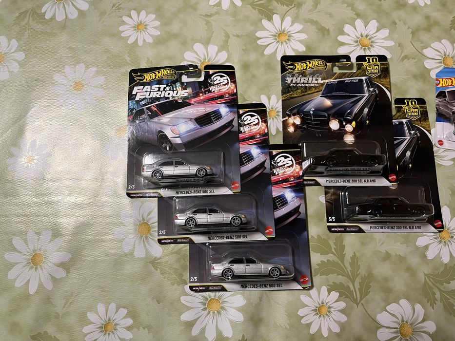 Hot Wheels Premium Mercedes benz