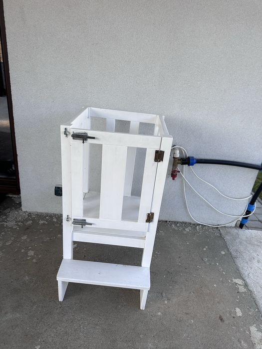 Turn de invatare din lemn