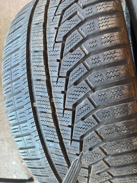 Set 4 anvelope 235/35/19 Hankook