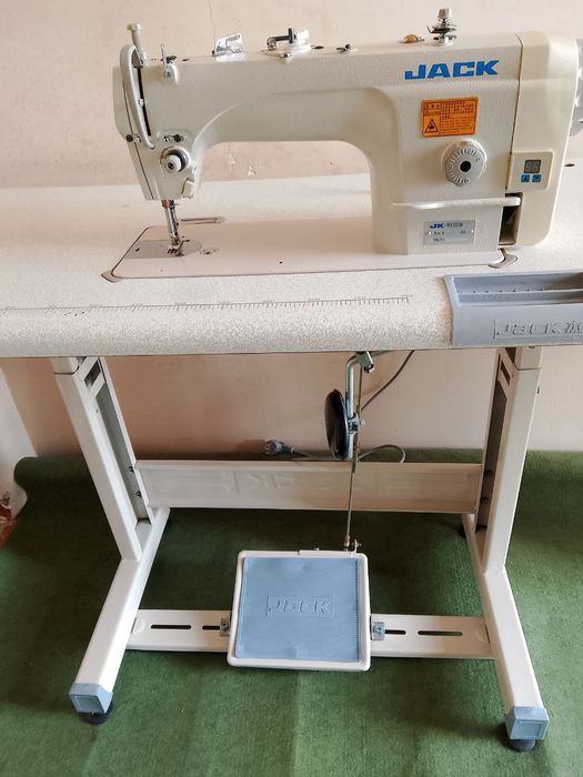 Tikuv moshinkalar sotiladi yangi holati