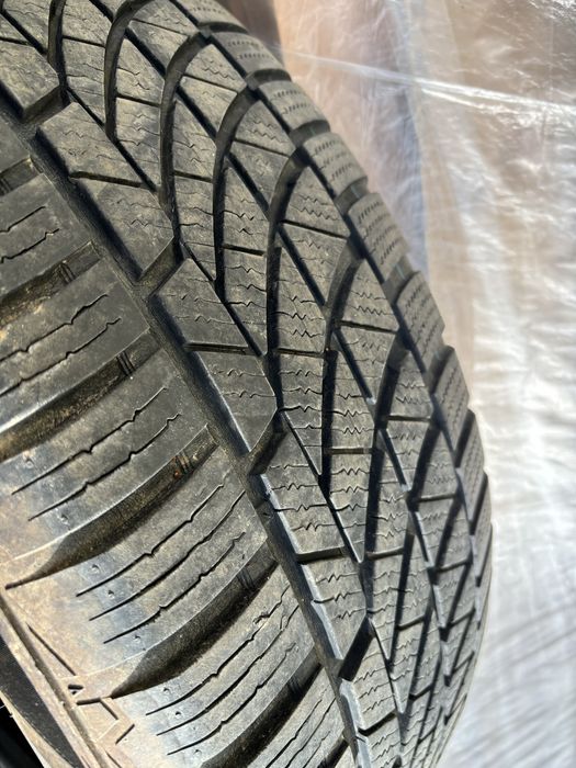 Гуми 215/55/18 hankook