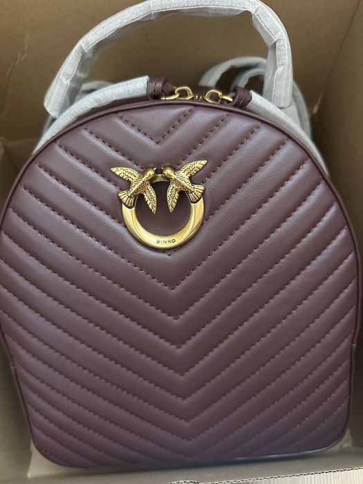 Раница PINKO чисто нова в цвят бордо