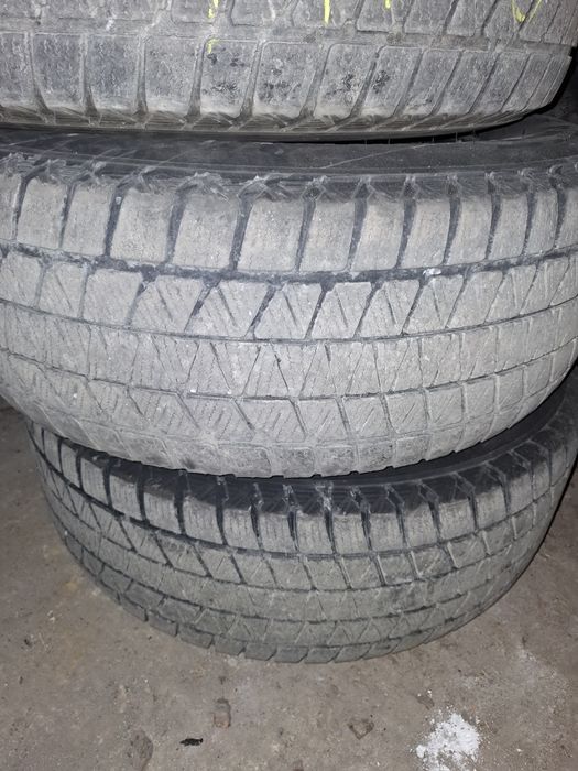 Зимни гуми за джип 265/65/17