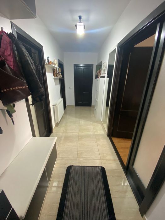 Apartament 3 camere, decomandat, mobilat, zonă liniștită – Sebeș