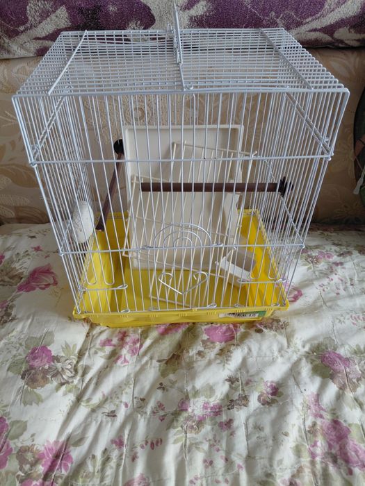 Продам клетку для попугая