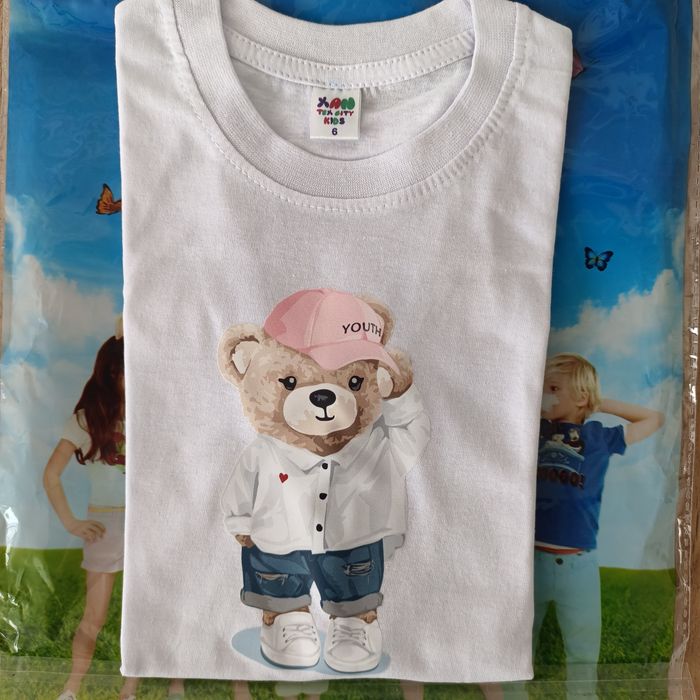 Футболки однотонные и с принтом