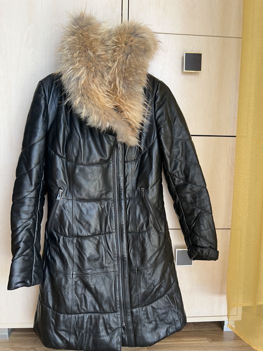 Geaca din piele cu blana naturala