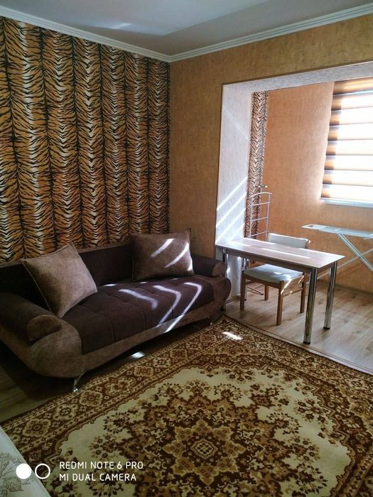 Юнусабад 15 метро Туркестан 1/4/4 Галлерейного типа 33м²