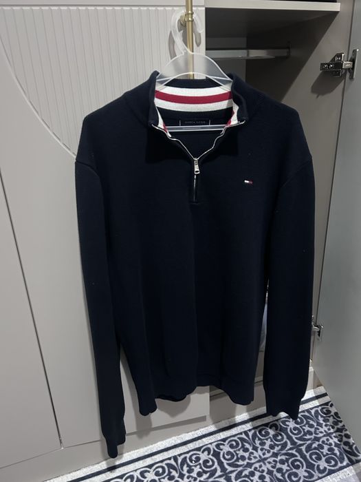 Полузамок Tommy Hilfigher