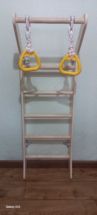 Шведская стенка детская