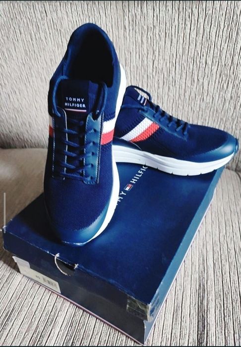 Tommy Hilfiger Nr 40 noi
