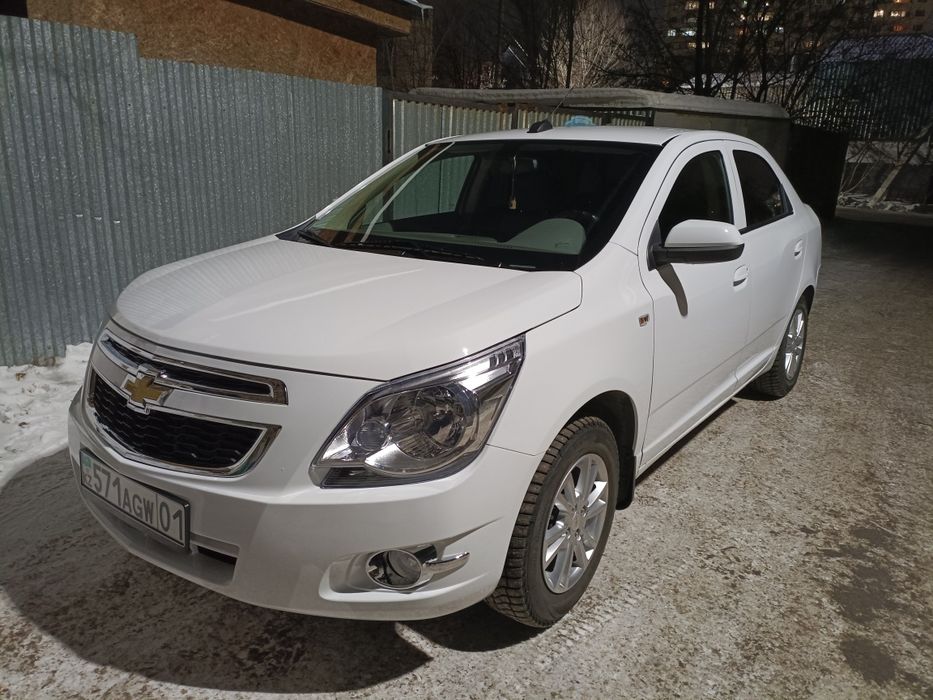 Шевролет кобальт 2021год