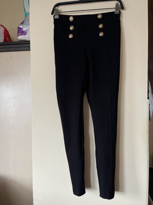 Дамски черен клин Zara