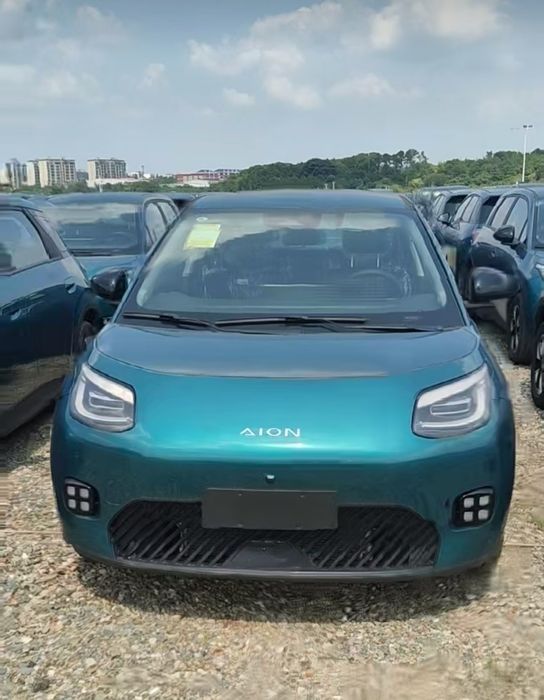 GAC Aion UT 420km va 500km Super