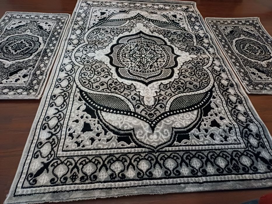 Seturi 3 covoare persane, noi!