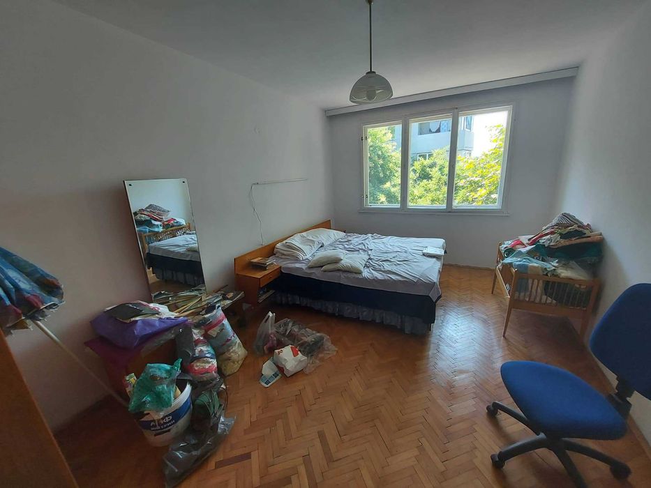 Продава се Тристаен апартамент в Търговище, Вароша - 100 кв.м за 1020 €/кв.м - Снимка #3