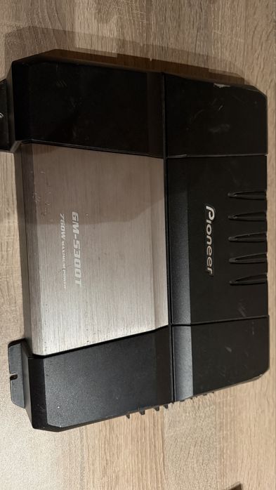 Авто усилвател Pioneer G5300T