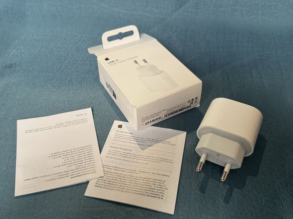 Оригинално Зарядно Apple USB-C 20W Model: A2347
