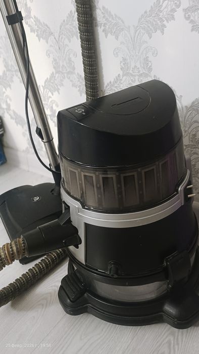 Пылесос сатылады