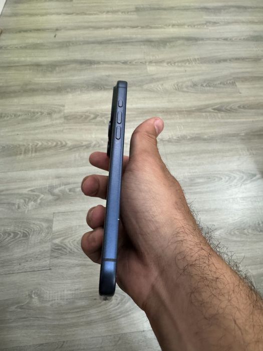 Продаю 17 proMax 256gb