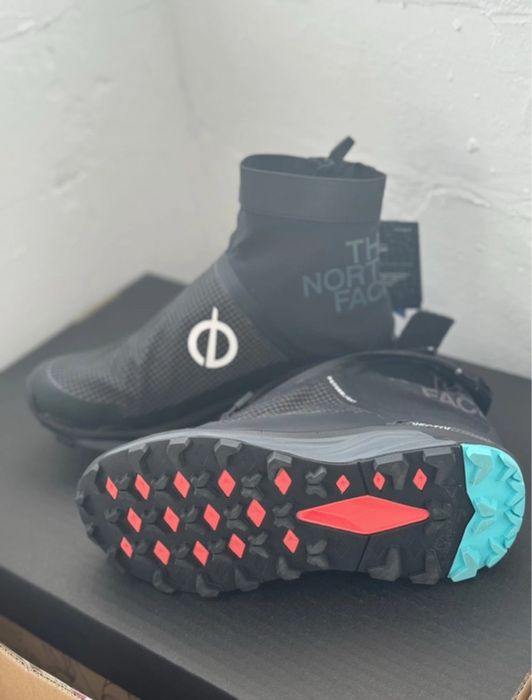 Adidasi pentru trasee montane The North Face