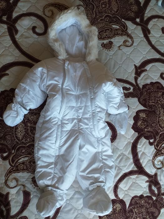 Бебешки космонавт