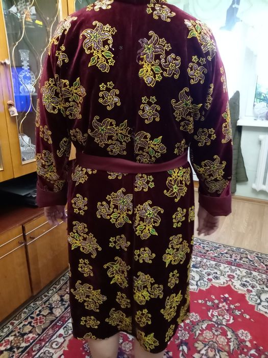 Продам халат 52-54 размер новый