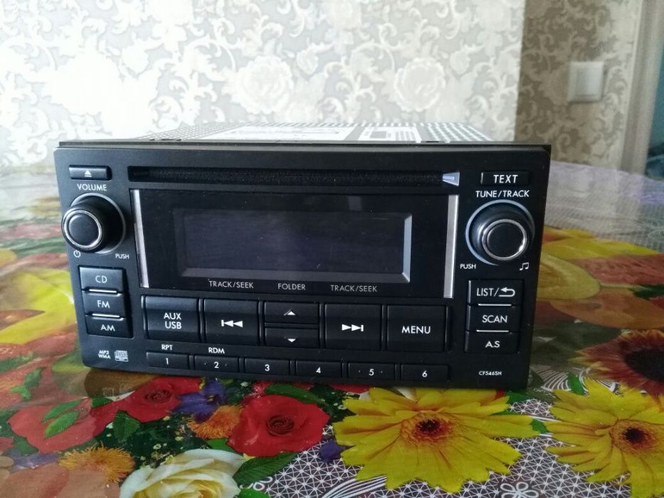 Продам автомагнитолу Субару