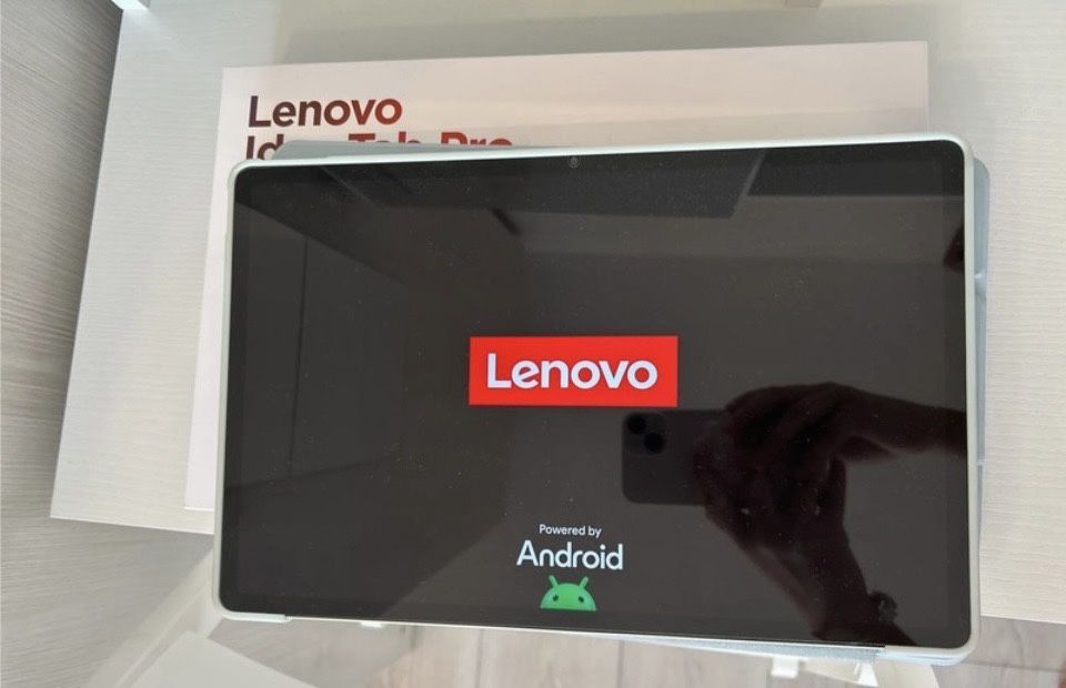 Lenovo Idea Tab Pro 12.7”