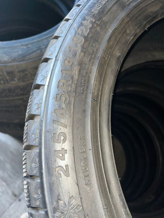 Комплект зимней резины 245/45/19