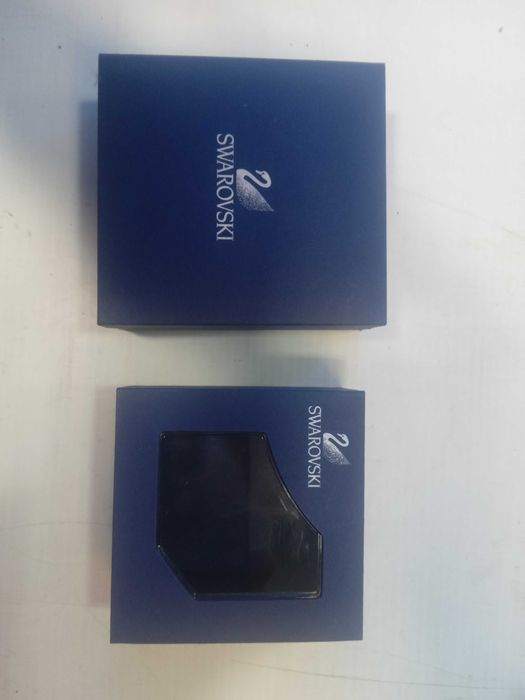 Закачалка ,черна стабилна