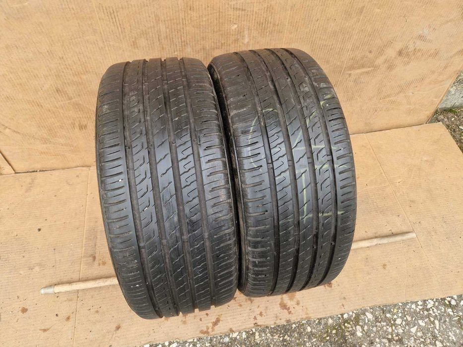 2 Barum R18 225/40 Летни гуми  DOT0521