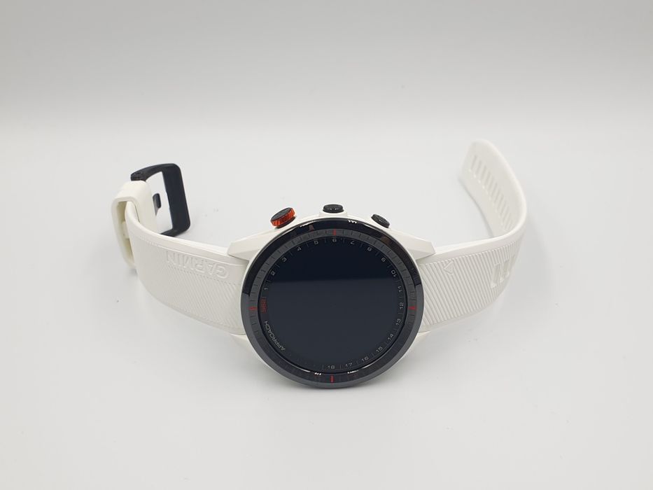 Amanet F28: Ceas Garmin Approach S62